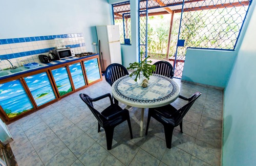 Tartane House | Eclats de Mer, 3 Waterfront Bungalows in Tartane/WIFI Car Rental