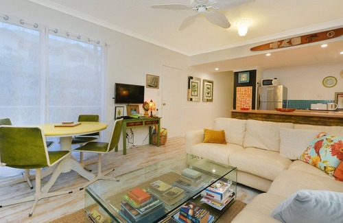 Port Douglas Apartment | Eclectic Apartment in Tropical Port Douglas