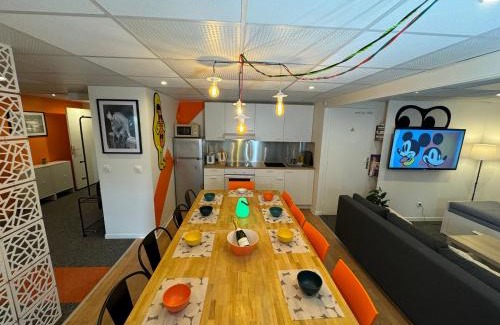 Quartier de la Goutte-d'Or Apartment | Eclectic apartment in Paris near Montmartre