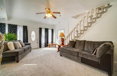 Atlantic City House | Eclectic Atlantic City Home about 1 Mi to Casinos!