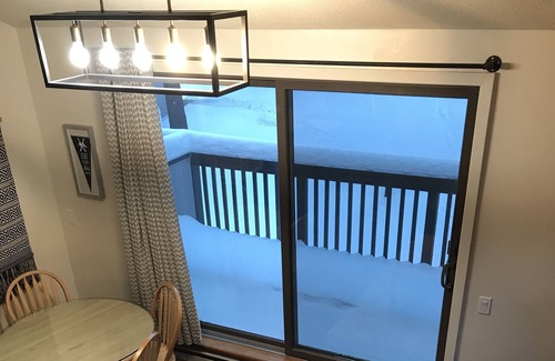 Jeffersonville Resort | Eclipse 2024 - Vermont Resort Condo Smugglers Notch