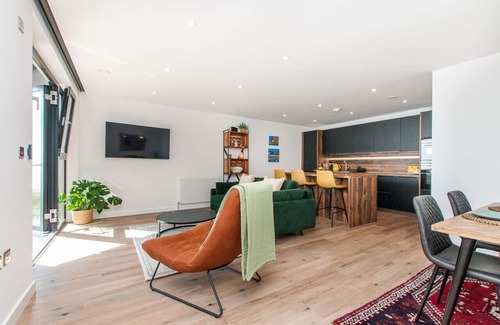 Ramsgate Condo | Eco Beach Front Apartment with Secure Parking