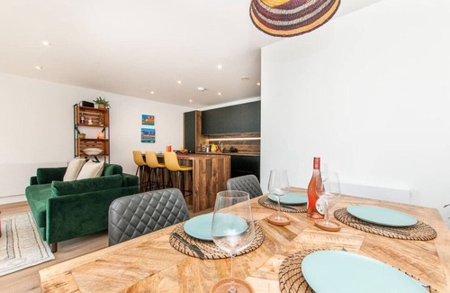 Ramsgate Condo | Eco Beach Front Apartment with Secure Parking