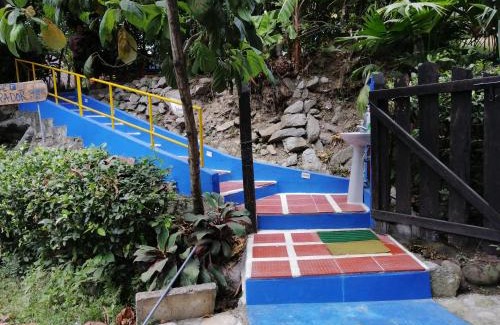 Guachaca House | Eco-Cafe El Mirador