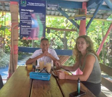 Guachaca House | Eco-Cafe El Mirador