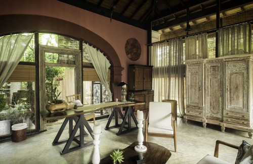 Weligama House | Eco design bungalow 1 BR, garden view, beachfront, fully staffed, Infinity Pool
