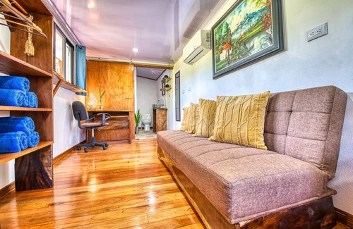 Puerto Viejo de Talamanca Cabin | Eco-friendly 1 bedroom 300 Mts from beach and town