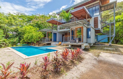Nosara House | Eco-friendly Casa with jungle views, walking distance to beach