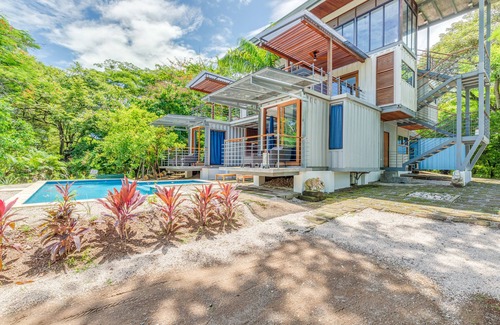 Nosara House | Eco-friendly Casa with jungle views, walking distance to beach