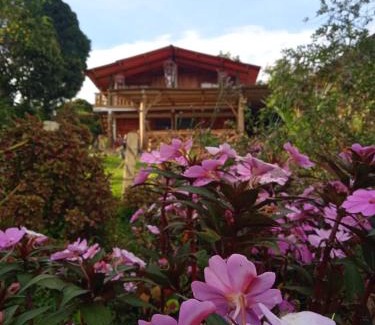 San Agustin Hotel | Eco Hotel Manu Viajeros