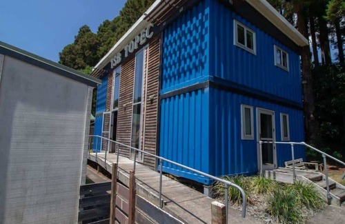 Burgess Park Cabin | Eco Lodge for Outdoor Groups in New Plymouth