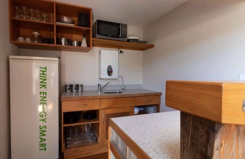 Burgess Park Cabin | Eco Lodge Near New Plymouth for Groups