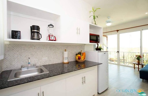 Luis Donaldo Colosio Apartment | Eco Luxury Honeymoon King Suite 100% Ocean view
