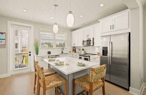 Cortez House | Eco Smart Home, Canalfront with Pool!