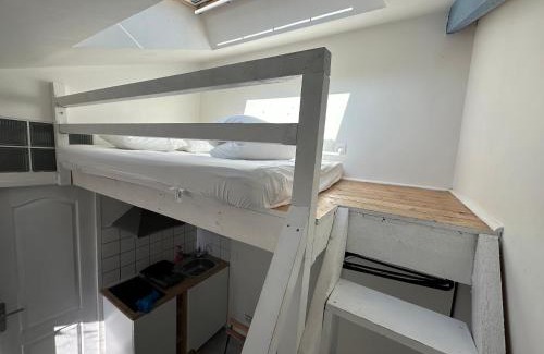 Bois-Guillaume House | ECO STUDIOS mezzanine wifi piscine stationnement gratuit terrasse dans jardin