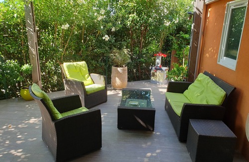 Lattes Villa | Eco villa with air-conditioning, 4 bedrooms, 2 bathrooms, small swimming pool: close to beaches and towns