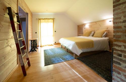 Saint-Georges-des-Sept-Voies Cabin | Ecolodges de Loire & Spa