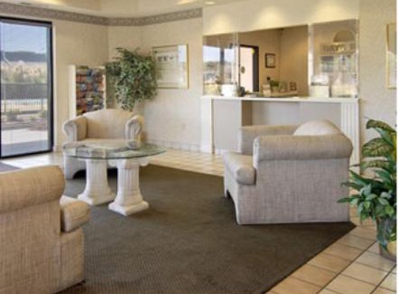 Franklin Cabin | Econo Lodge Franklin