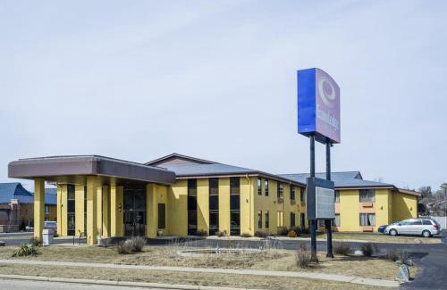 Wisconsin Dells Hotel | Econo Lodge Inn & Suites