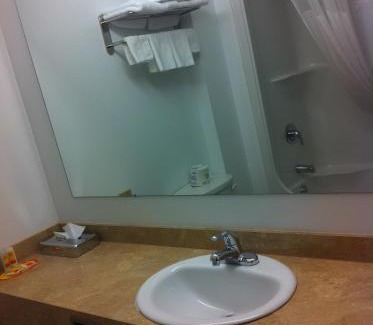 Huntsville Hotel | Econolodge Huntsville