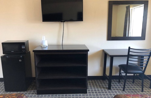 Raisin Hotel | Economy Inn Fresno Yosemite