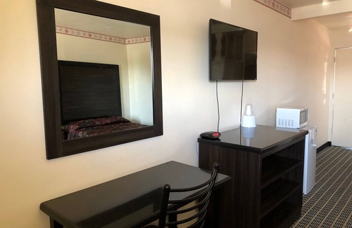 Raisin Hotel | Economy Inn Fresno Yosemite