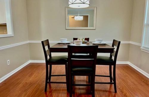 Stone Mountain House | Ecstatic Town Home In Stone Mountain