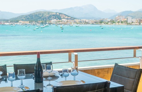 Puerto de Pollensa House | ED. BELLVEURE 2º B (DUPLEX) - Fantastic apartment on the seafront. Free WiFi.
