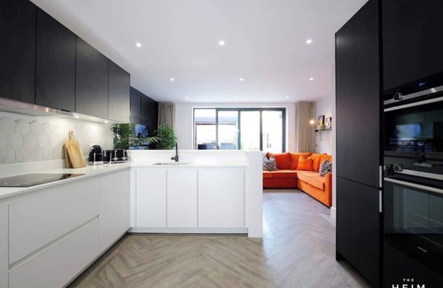 Salford House | Eden at The Heim Residences