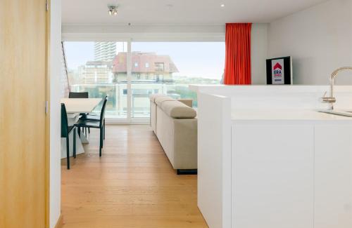 Oostduinkerke-Bad Apartment | Eden Beach Vi, A62