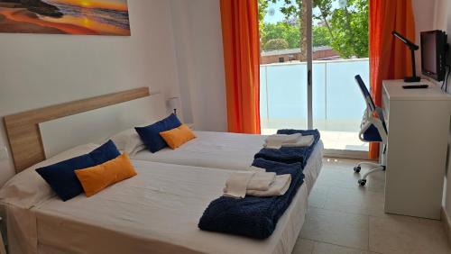 Salou City Centre Apartment | Eden Flat Port Aventura