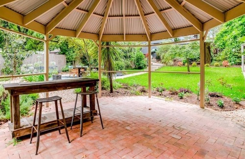 Aldgate House | Eden Gardens in Scenic Aldgate