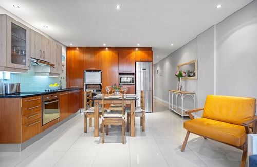 Big Bay Apartment | Eden On The Bay 104 - One Bedroom Apartment, Sleeps 2