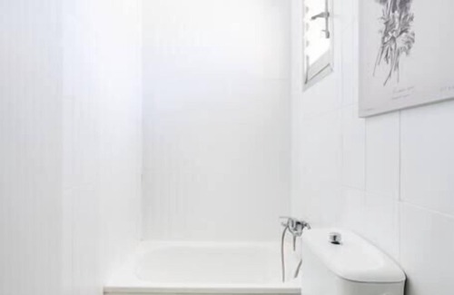 San Isidro Apartment | Eden Rentals 104 Surfy Stylish BedandCoffee Balcony