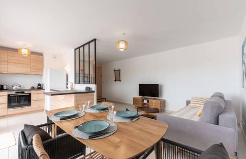 Cavalaire-sur-Mer Apartment | Eden Riviera by Interhome