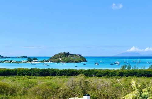 Jennings Villa | Eden Roc – Ocean View Retreat Apartment in Hermitage Bay Antigua near the Beach