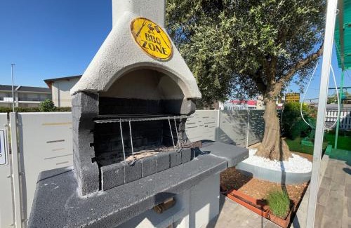 Castiglione delle Stiviere Apartment | Eden Suite, Patio & BBQ near Lake Garda