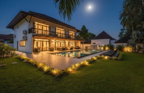 Rawai Villa | Eden Villa, A Tropical Paradise Pool Villa