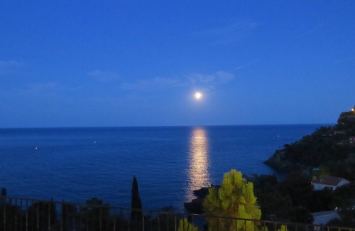 Theoule-Superieur Villa | EdenVic Villa by the sea. Private estate with 2 brothers creek