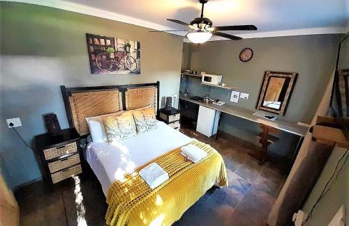 Lichtenburg House | Edenville Guesthouse