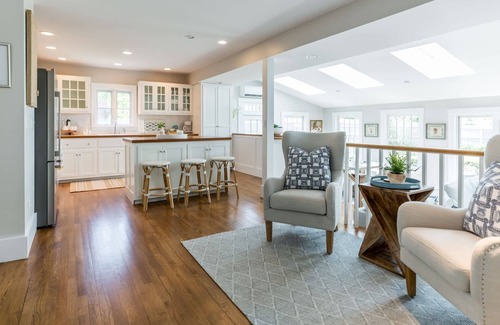 Edgartown House | Edgartown Compound with Pool & Guest Cottage