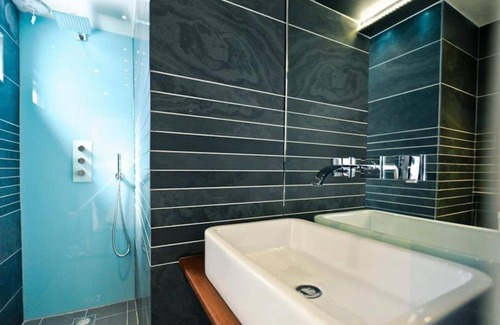 Newquay City Centre House | Edge14- spacious, stylish and near the beach!