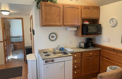 Minocqua Cabin | Edgewater 2, Lake Front Suite
