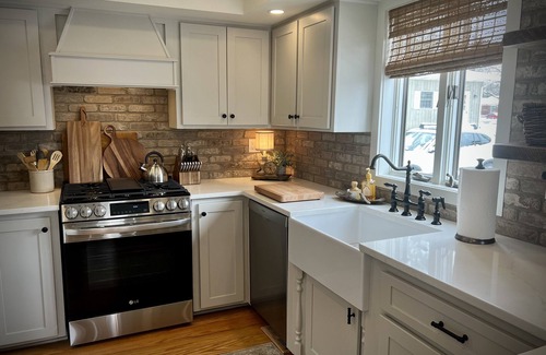 Edinboro Cottage | Edgewater Escape…Cozy waterfront cottage nestled in the center of Edinboro!
