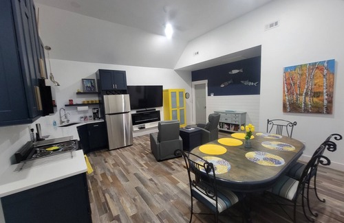 Hertford Apartment | Edgewater Pirates Den Beautiful Water Front. 1 bedroom, bath, Water front funn