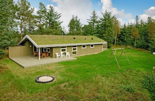 Rødhus House | "Editt" - 2km from the sea by Interhome