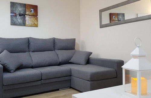 Centro Comercial Apartment | Eduardo Lucena 5, Flamenco