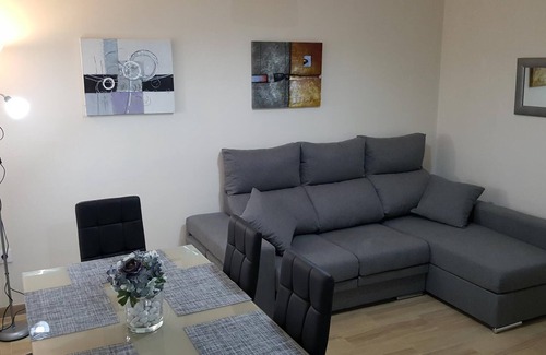 Centro Comercial Apartment | Eduardo Lucena 5, Flamenco