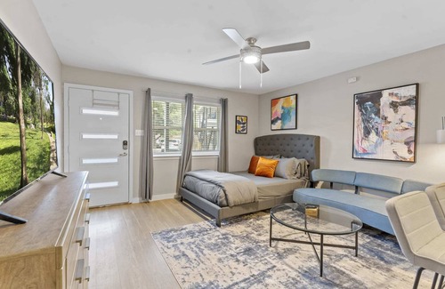 Allandale Apartment | Efficiency studio close to Downtown and Domain