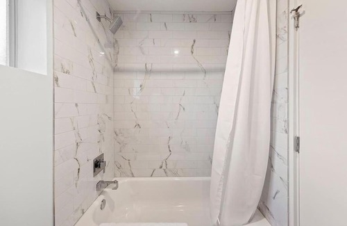 Roosevelt Apartment | Efficient Micro Living in DTPH